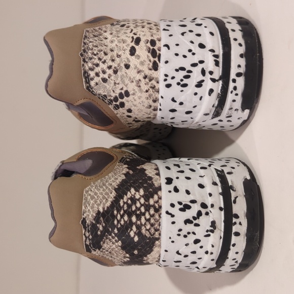 Steve Madden Bena Python Wedge Sneaker Size 6.5 - Picture 7 of 11